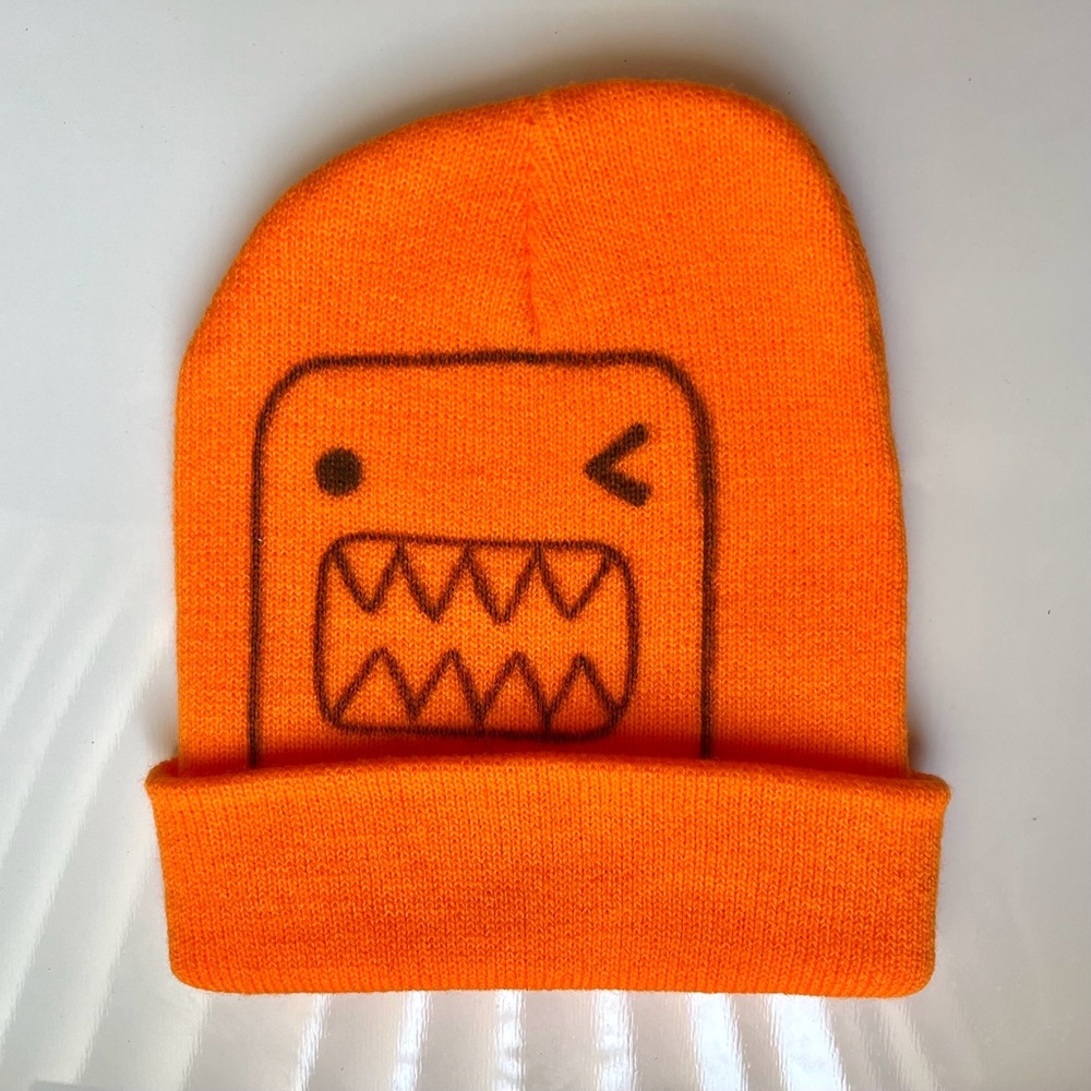 Domo beanie
